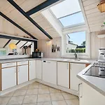 Inge - 300m From The Sea By Interhome