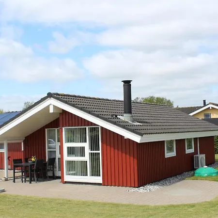 Inge - 300m From The Sea By Interhome