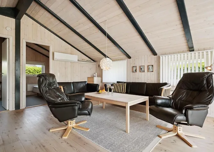 Prázdninový dům Inge - 300m From The Sea By Interhome *